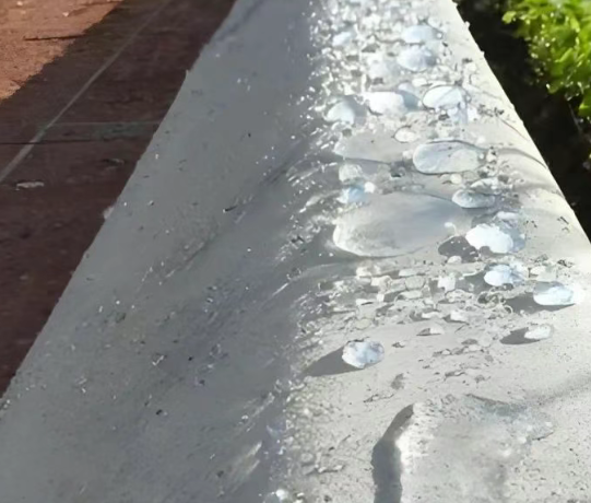 平川硅烷浸渍涂料在混凝土保护中的应用